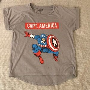 Captain America T-shirt